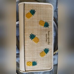 Kate Spade Cream Pineapple Embroidered Women's Bag & Wallet